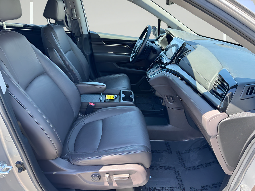 Used 2023 Honda Odyssey Touring image 42