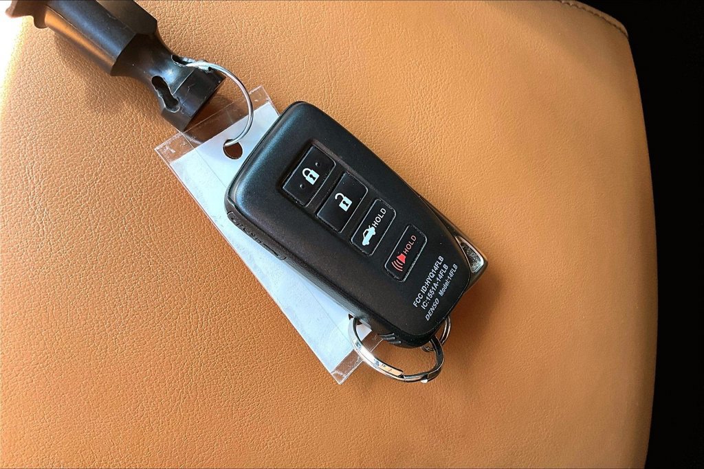 Used 2021 Lexus IS 300 w/ Accessory Package RWD image 12