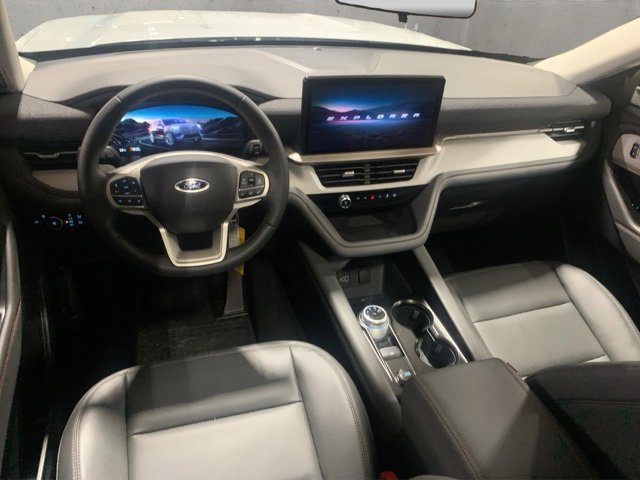 New 2026 Ford Explorer Active image 12