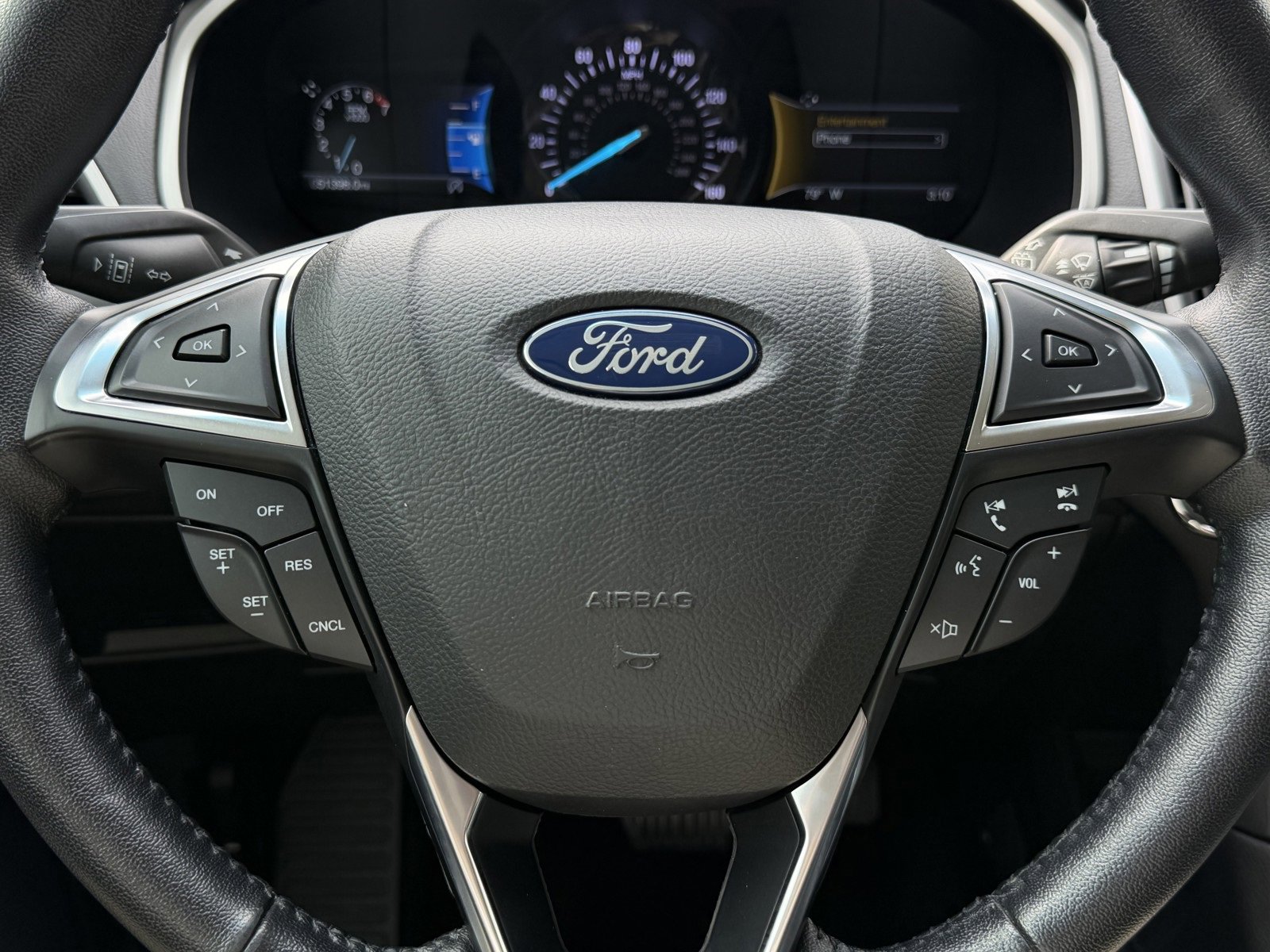 Used 2019 Ford Edge SEL w/ Equipment Group 201A image 7