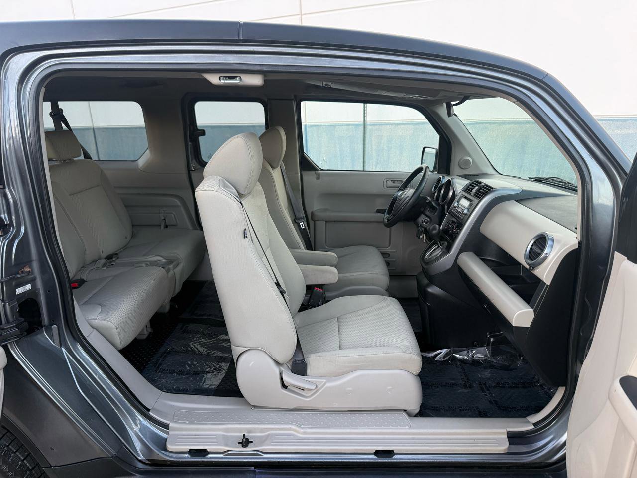 Used 2011 Honda Element EX image 23
