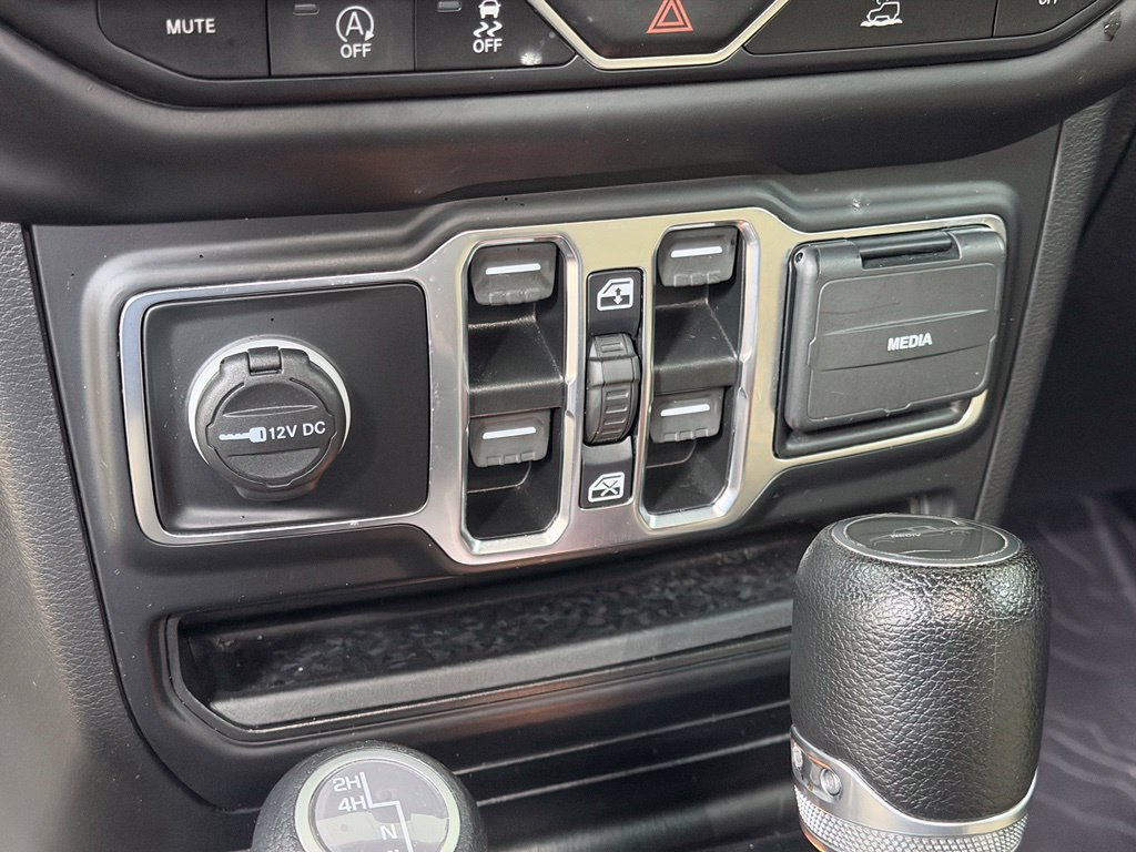 Used 2021 Jeep Gladiator Sport AWD/4WD image 47