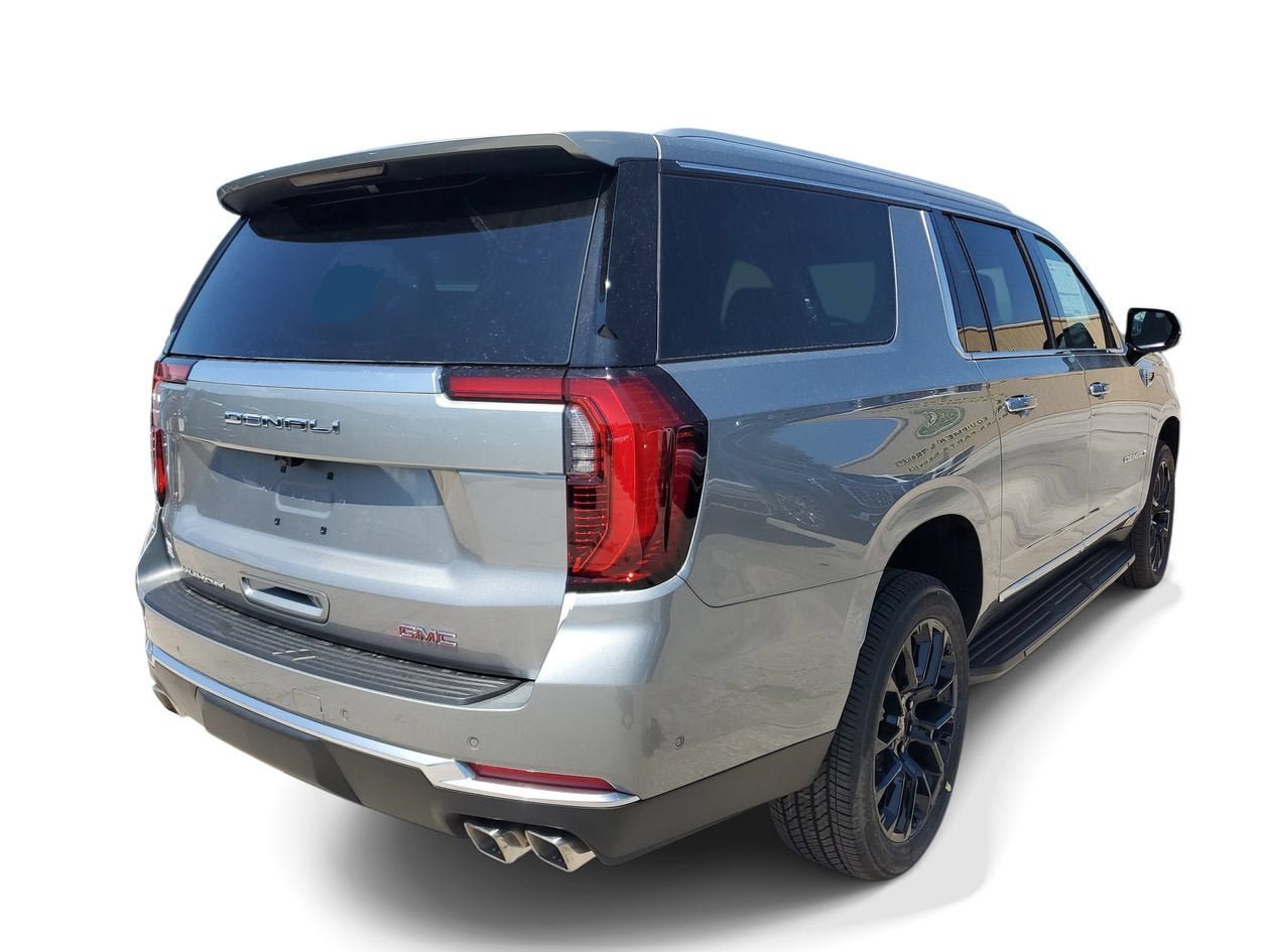 New 2026 GMC Yukon XL Denali RWD image 5