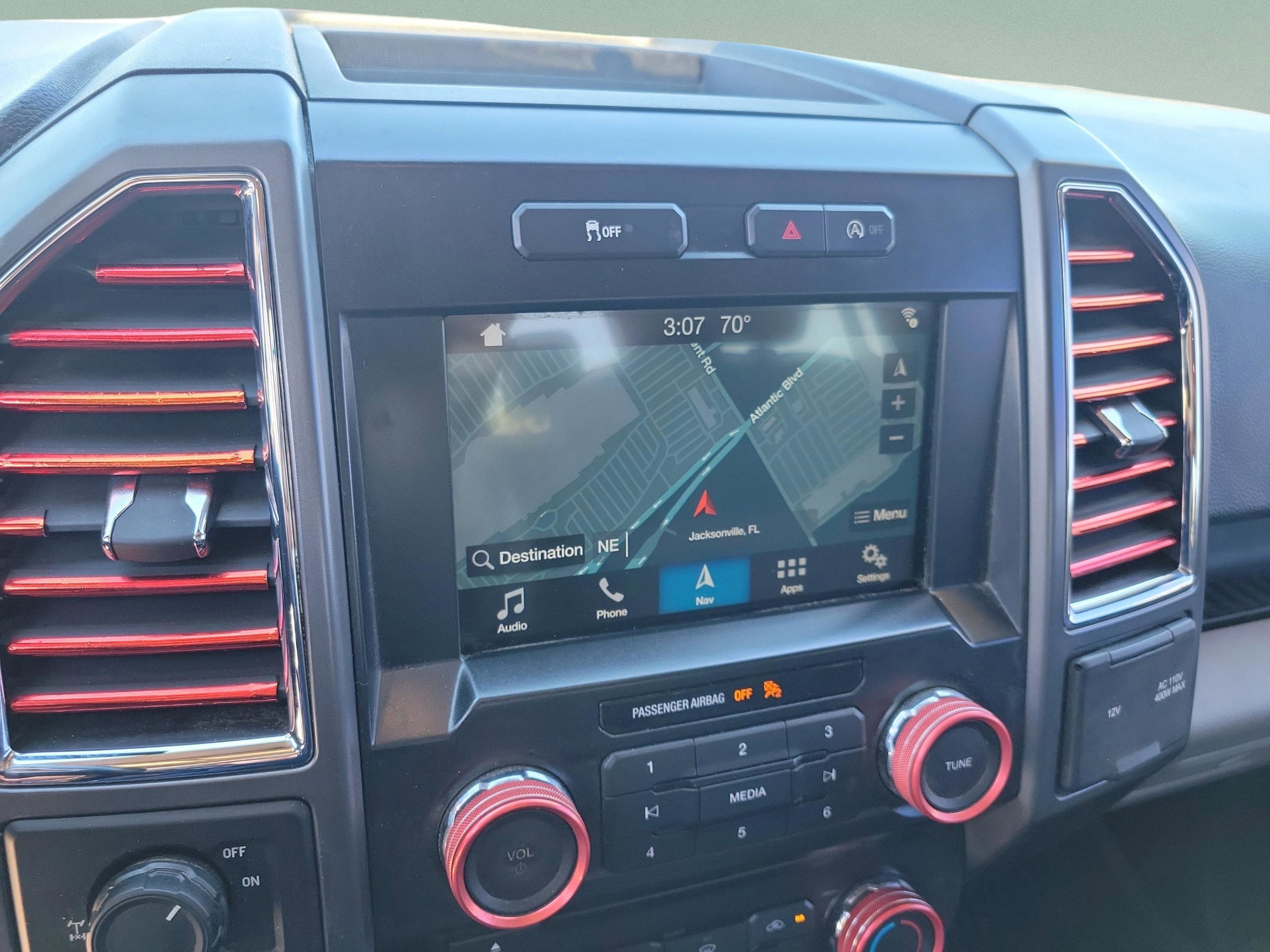 Used 2017 Ford F150 XLT w/ Equipment Group 302A Luxury image 18