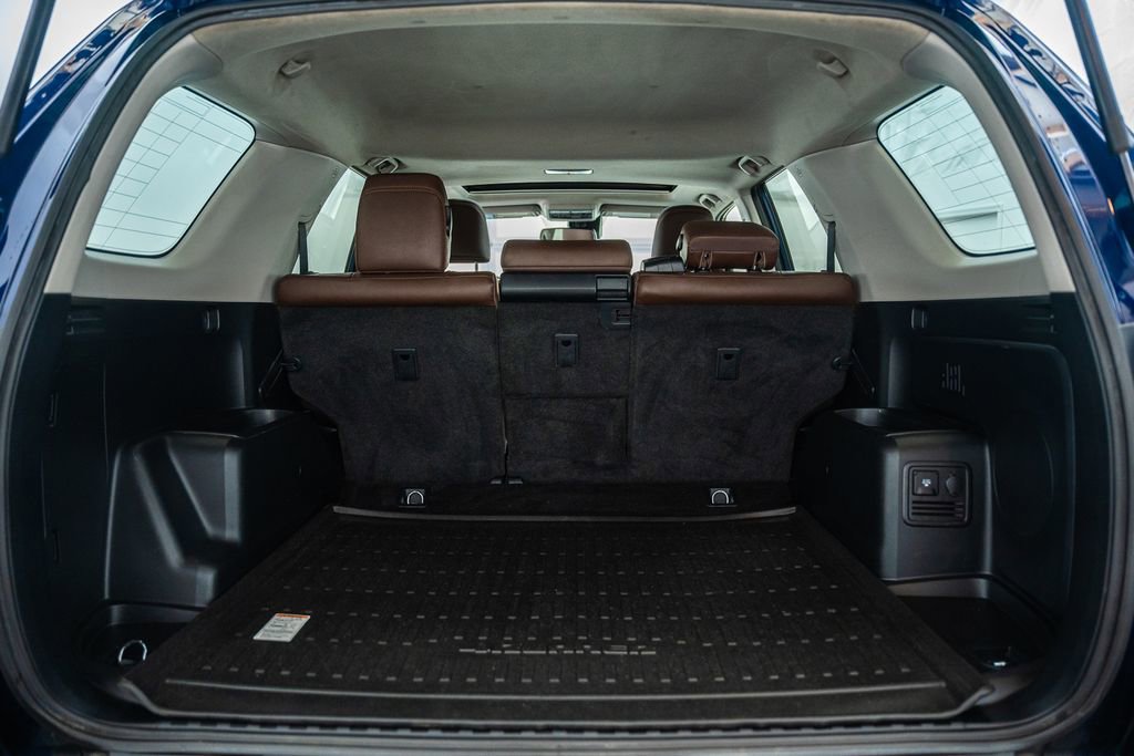 Used 2020 Toyota 4Runner Limited AWD/4WD image 10
