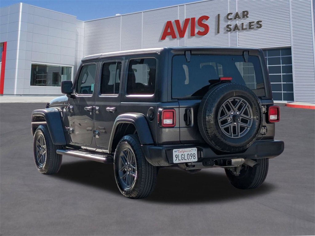 Used 2024 Jeep Wrangler Sport S image 9