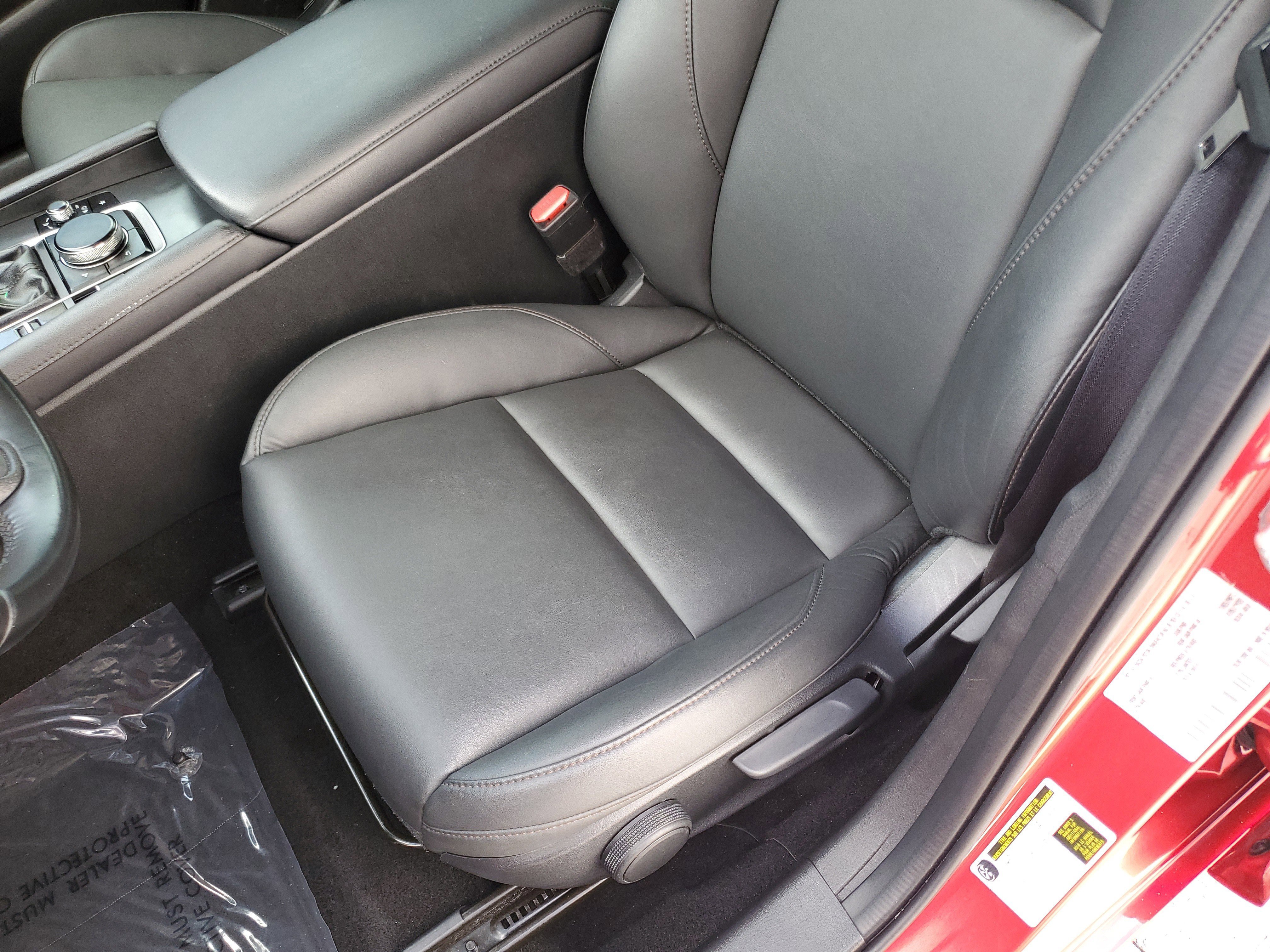 Used 2023 MAZDA MAZDA3 s image 19