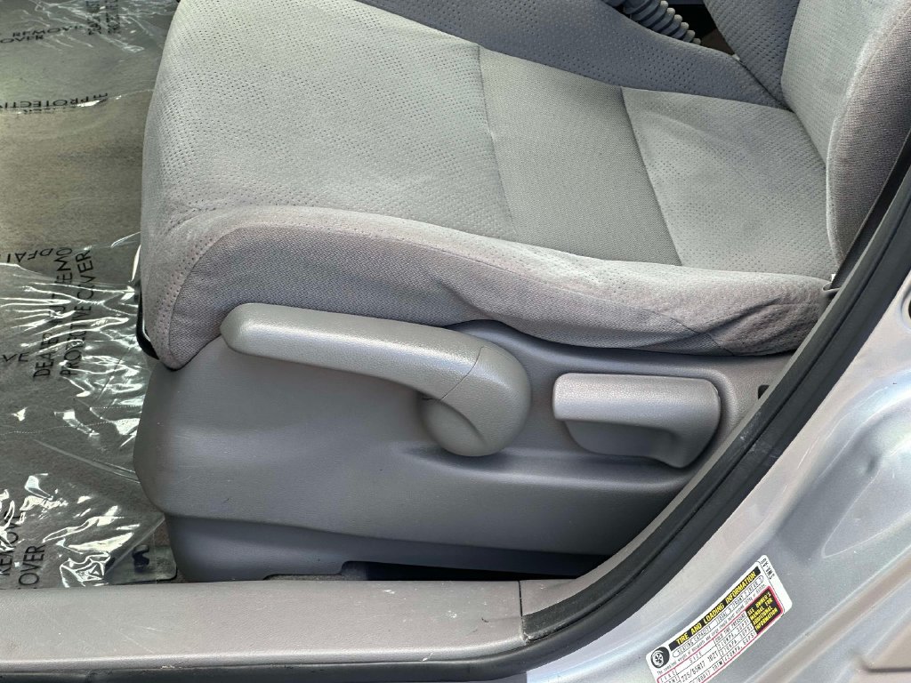 Used 2010 Honda CR-V EX image 14