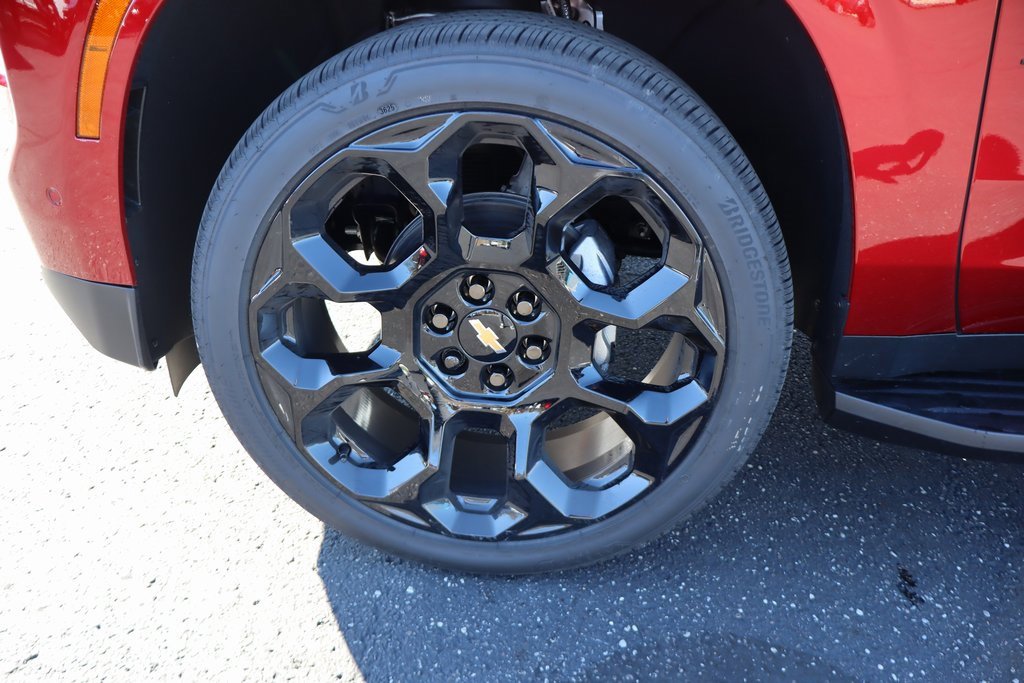 New 2026 Chevrolet Suburban RST image 36