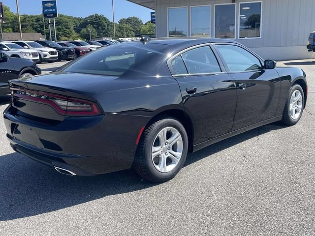 Used 2023 Dodge Charger SXT w/ Cold Weather Package RWD image 3