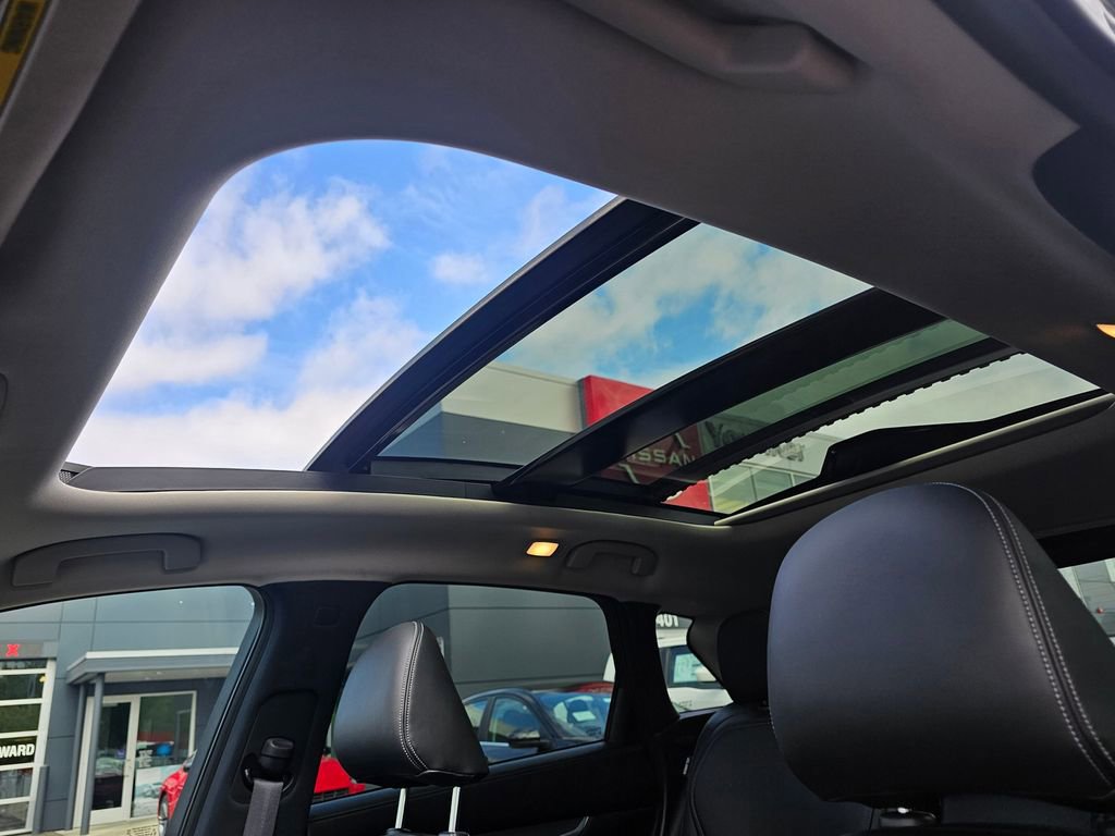 Used 2022 INFINITI QX50 Luxe image 18