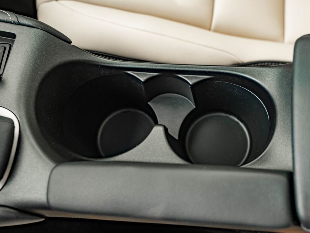 Used 2014 Lexus CT 200h FWD image 36