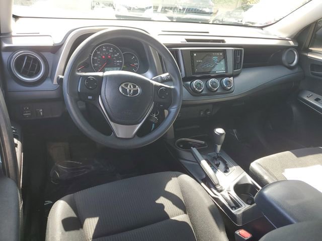 Used 2016 Toyota RAV4 LE AWD/4WD image 8