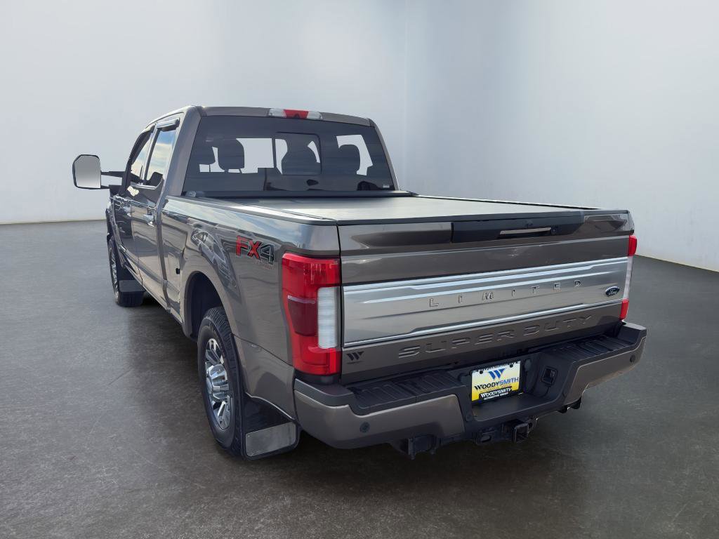 Used 2019 Ford F250 Limited w/ FX4 Off-Road Package AWD/4WD image 3