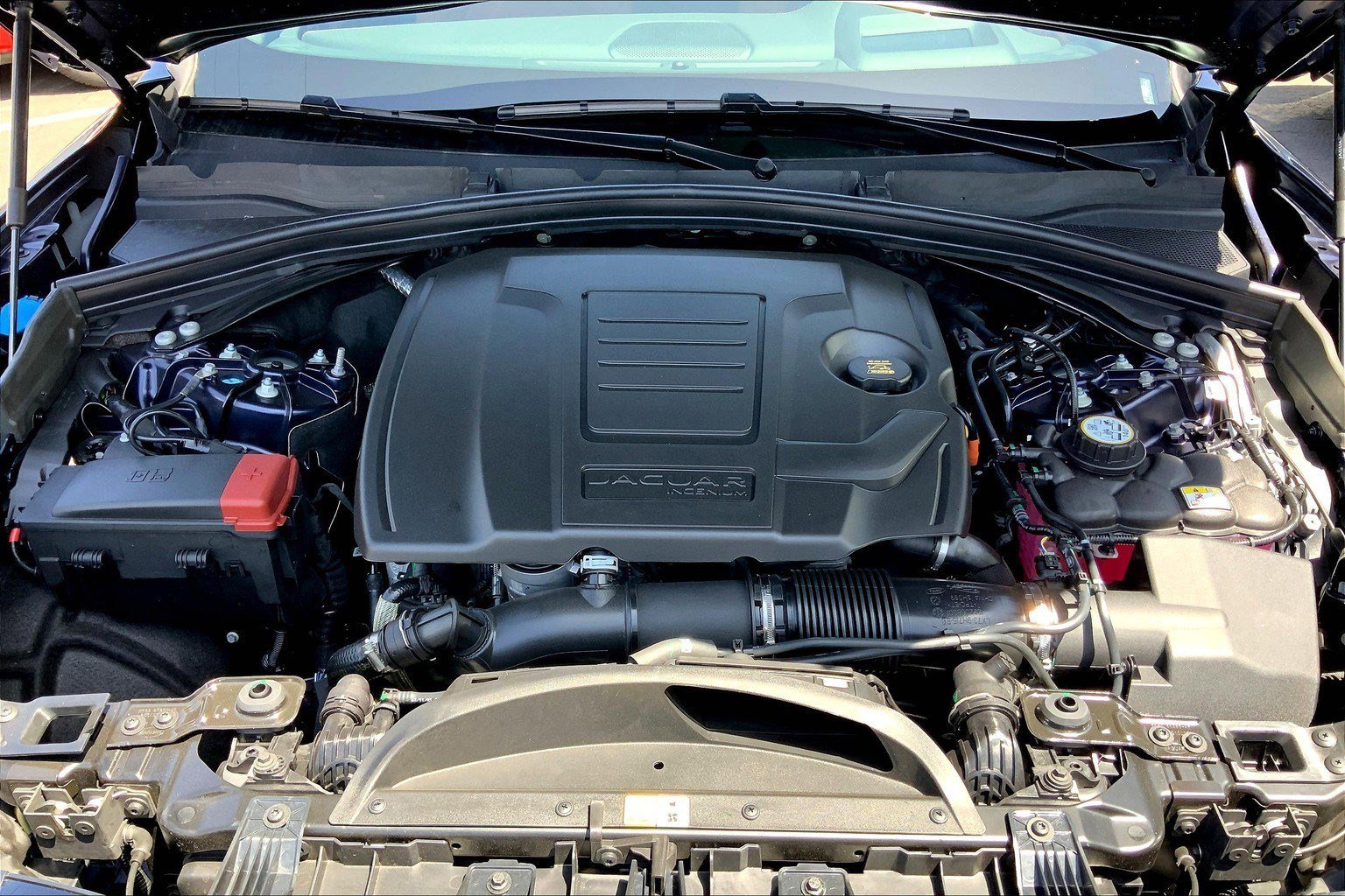 New 2026 Jaguar F-PACE R-Dynamic S image 8