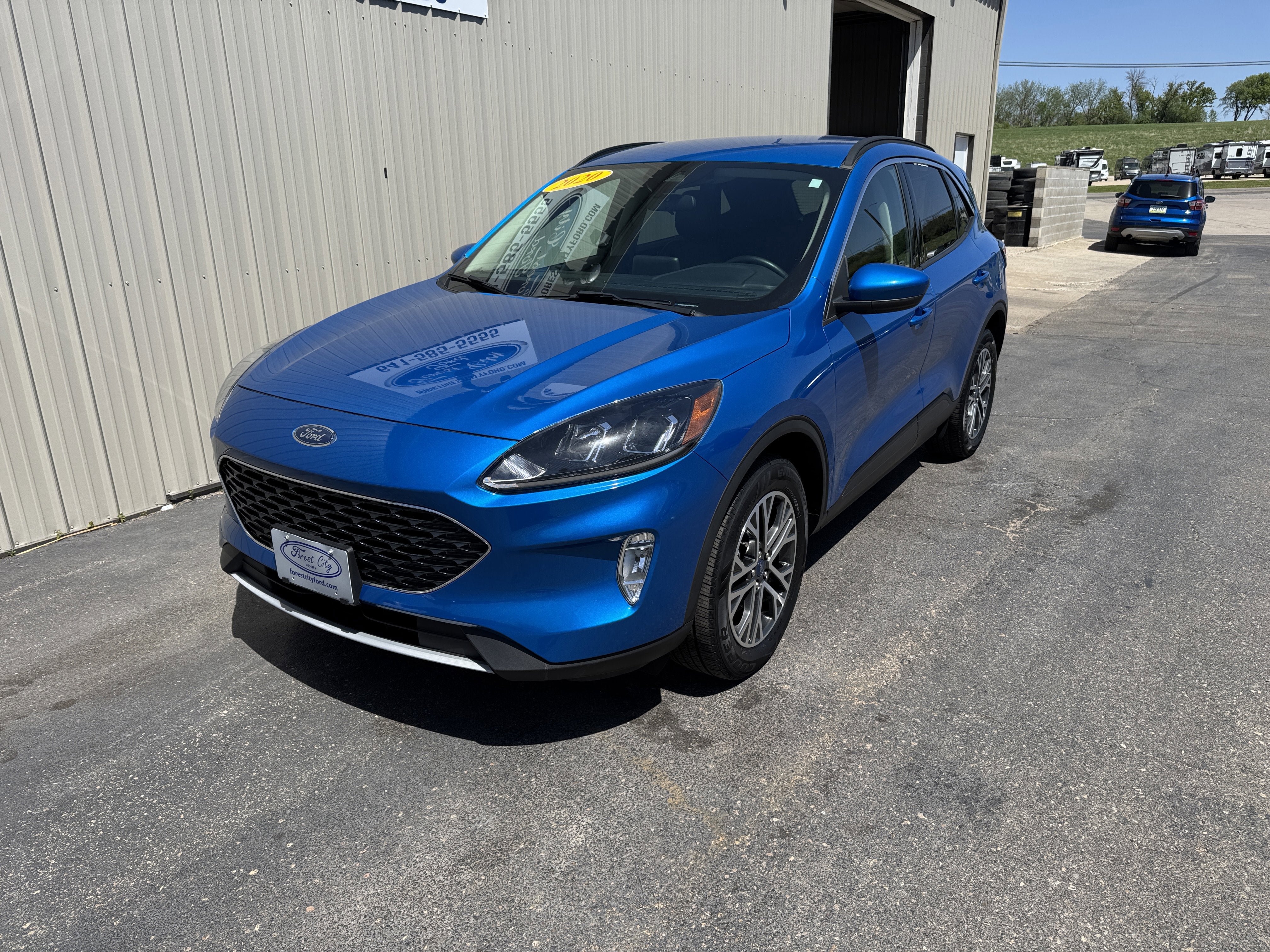 Used 2020 Ford Escape SEL AWD/4WD image 2