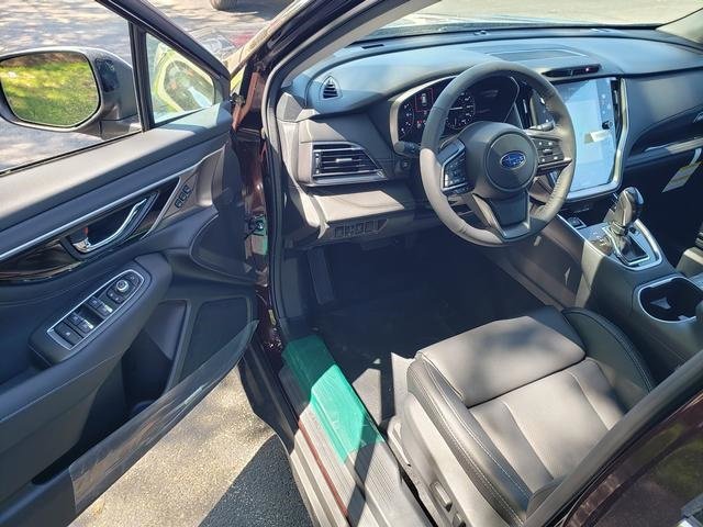 Used 2025 Subaru Outback Touring image 10