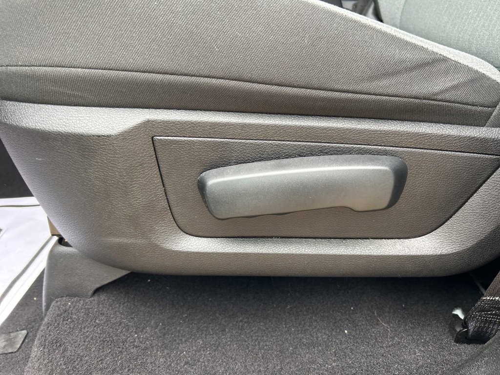 Used 2024 RAM 1500 Classic SLT image 13