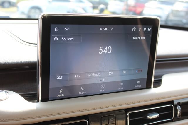 Used 2022 Lincoln Aviator Reserve w/ Equipment Group 201A AWD/4WD image 24