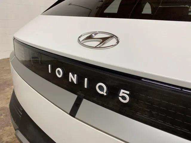 Used 2024 Hyundai Ioniq 5 SE RWD image 95