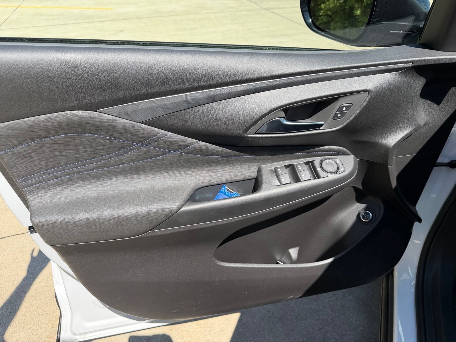 New 2026 Buick Envista Sport Touring w/ Convenience I Package FWD image 22