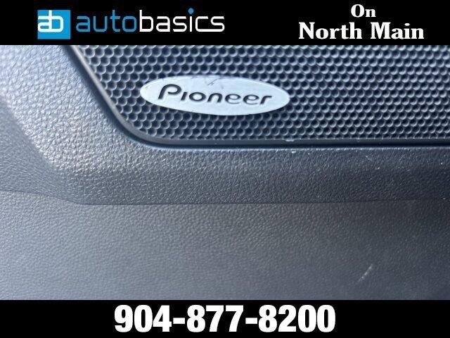 Used 2015 GMC Terrain SLE image 18
