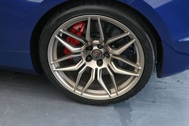 Used 2025 Chevrolet Corvette Z06 w/ Z07 Performance Package RWD image 9