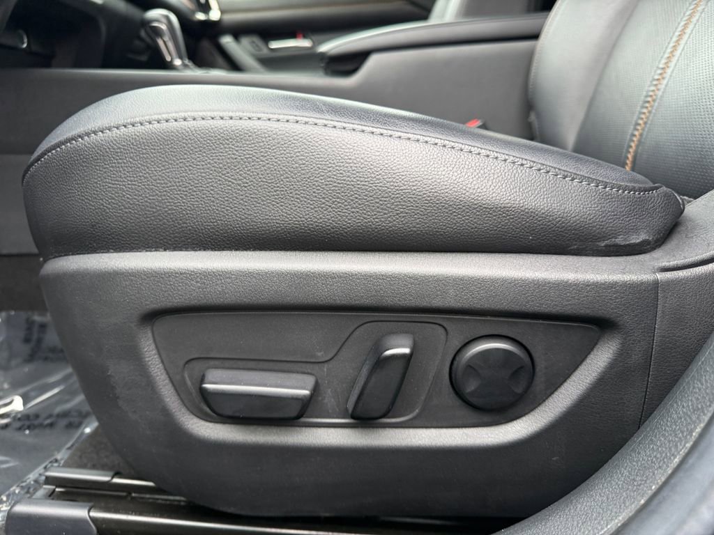 Used 2024 MAZDA CX-50 AWD 2.5 S w/ Weather Package image 10