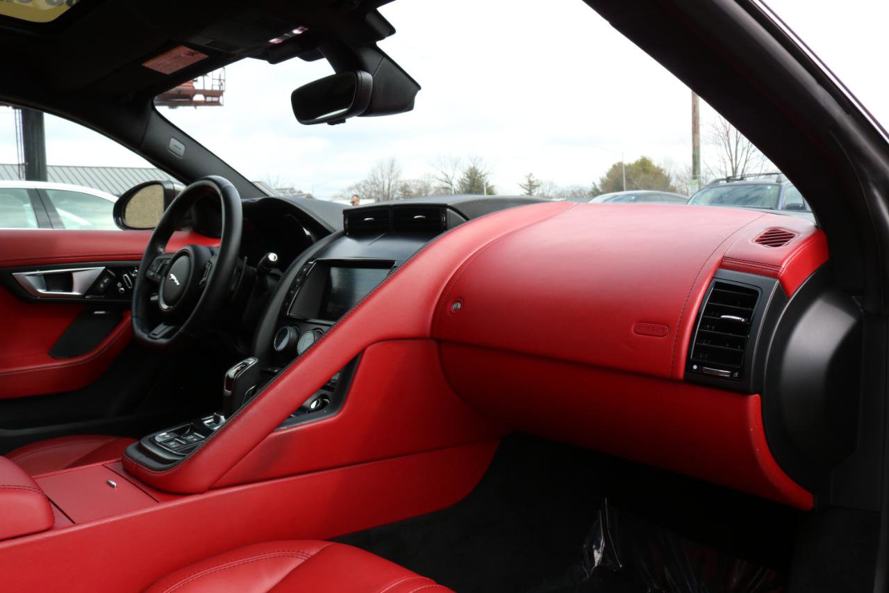 Used 2016 Jaguar F-TYPE S image 54