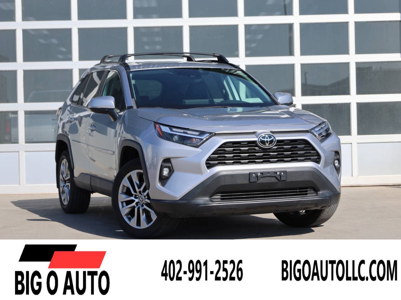 Used 2022 Toyota RAV4 XLE Premium AWD/4WD image 1