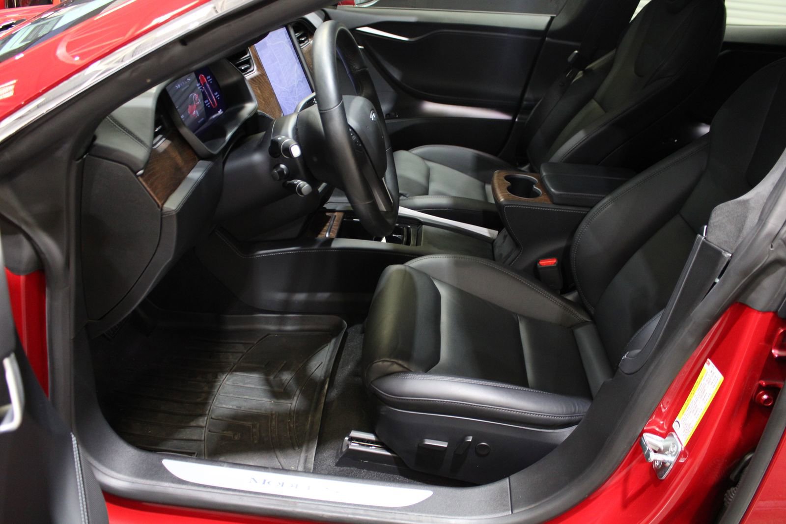 Used 2020 Tesla Model S Long Range Plus AWD/4WD image 24