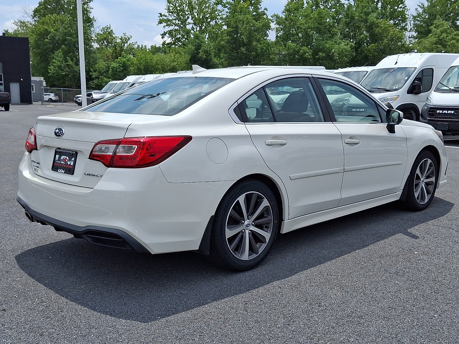 Used 2018 Subaru Legacy 2.5i Limited w/ Popular Package #2A AWD/4WD video 5