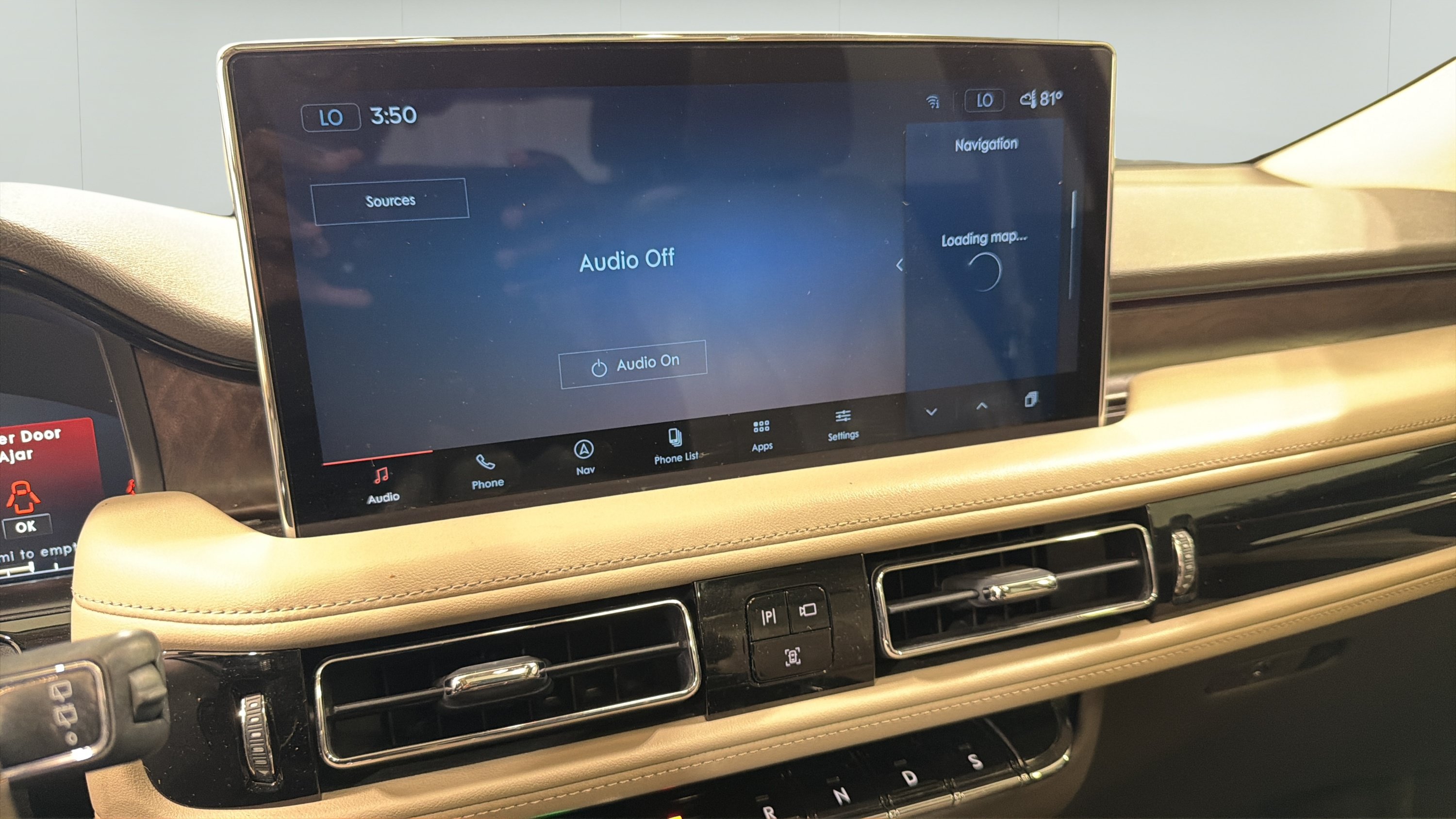 Used 2021 Lincoln Nautilus Reserve w/ Equipment Group 201A FWD image 17