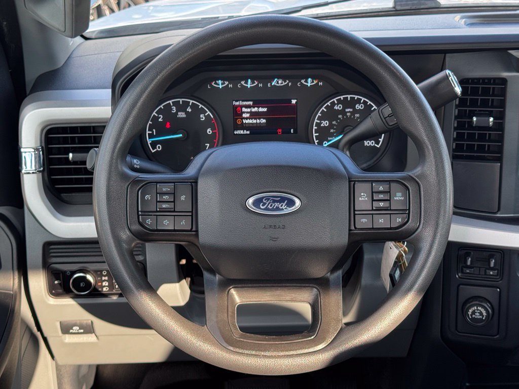 Used 2023 Ford F250 XL w/ XL Chrome Package RWD image 7
