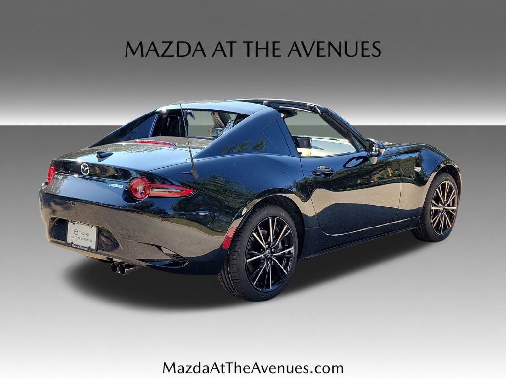New 2026 MAZDA MX-5 Miata RF Grand Touring RWD image 4