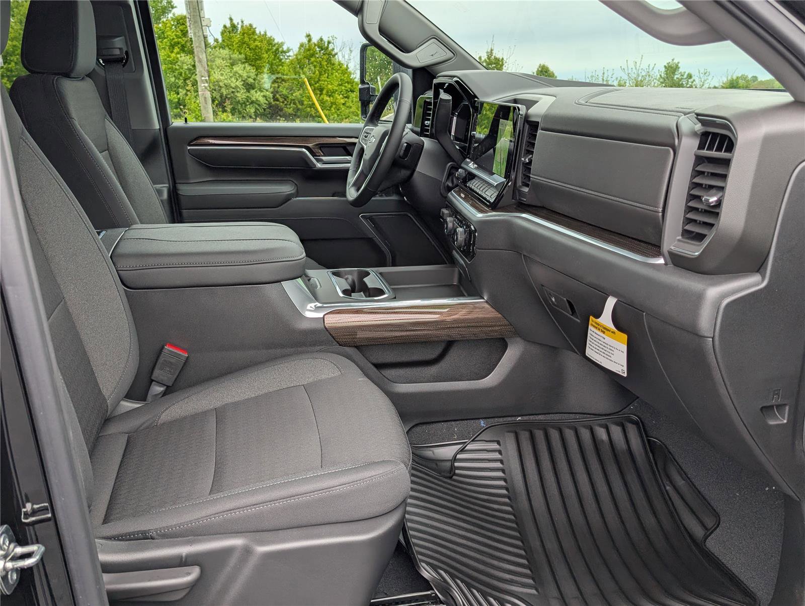 New 2026 Chevrolet Silverado 3500 LT w/ Trail Boss Package AWD/4WD image 6