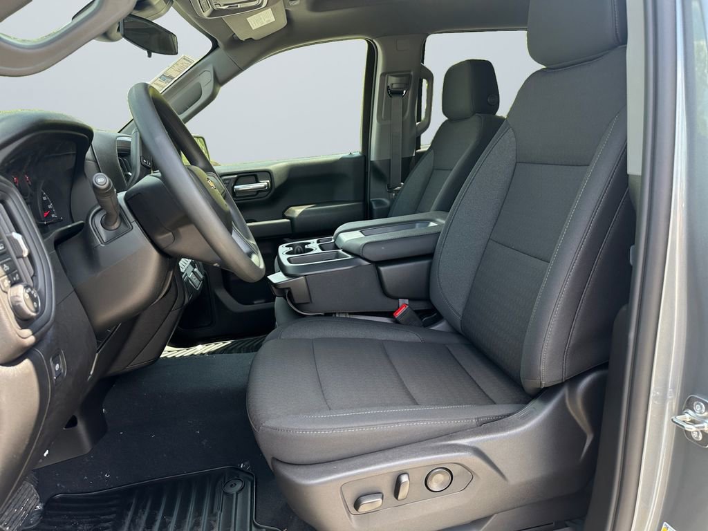 New 2026 Chevrolet Silverado 1500 Custom image 9