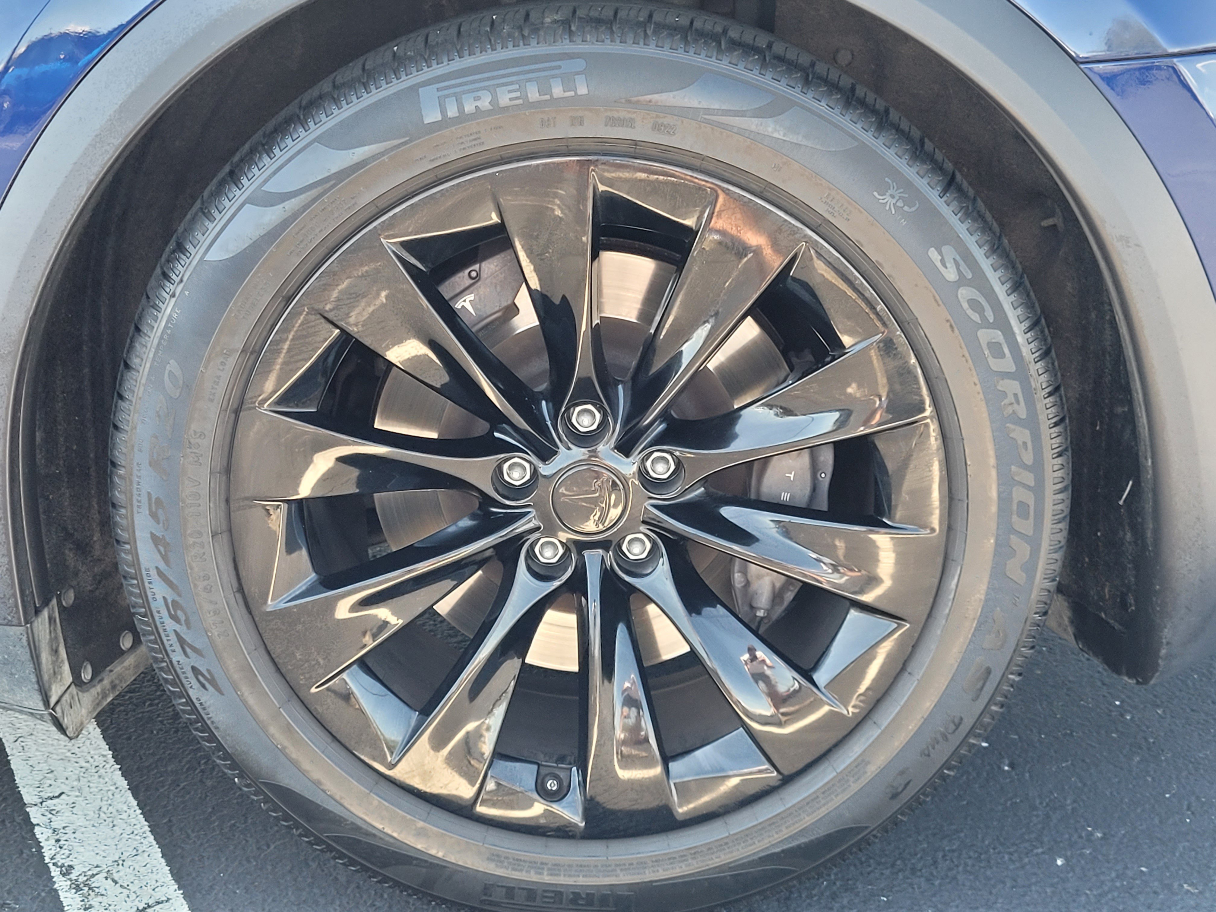 Used 2017 Tesla Model X 75D AWD/4WD image 10
