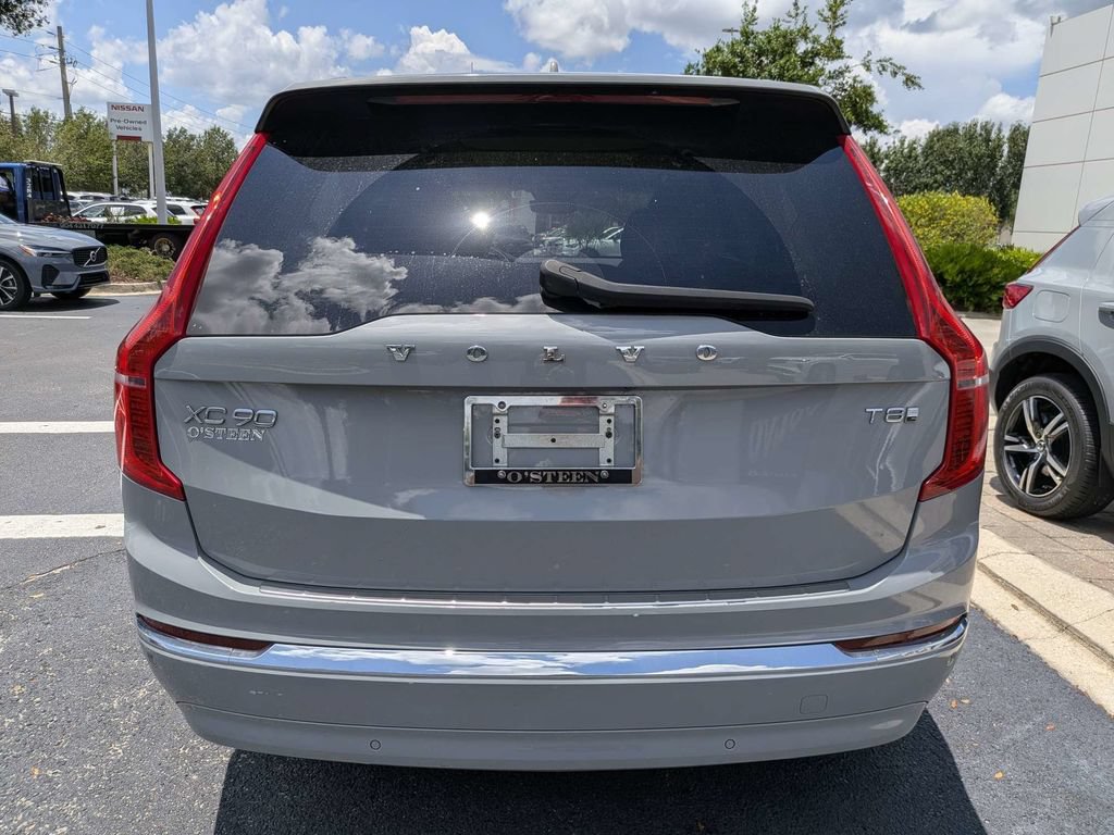 Used 2025 Volvo XC90 T8 Plus w/ Protection Package Premier AWD/4WD image 5