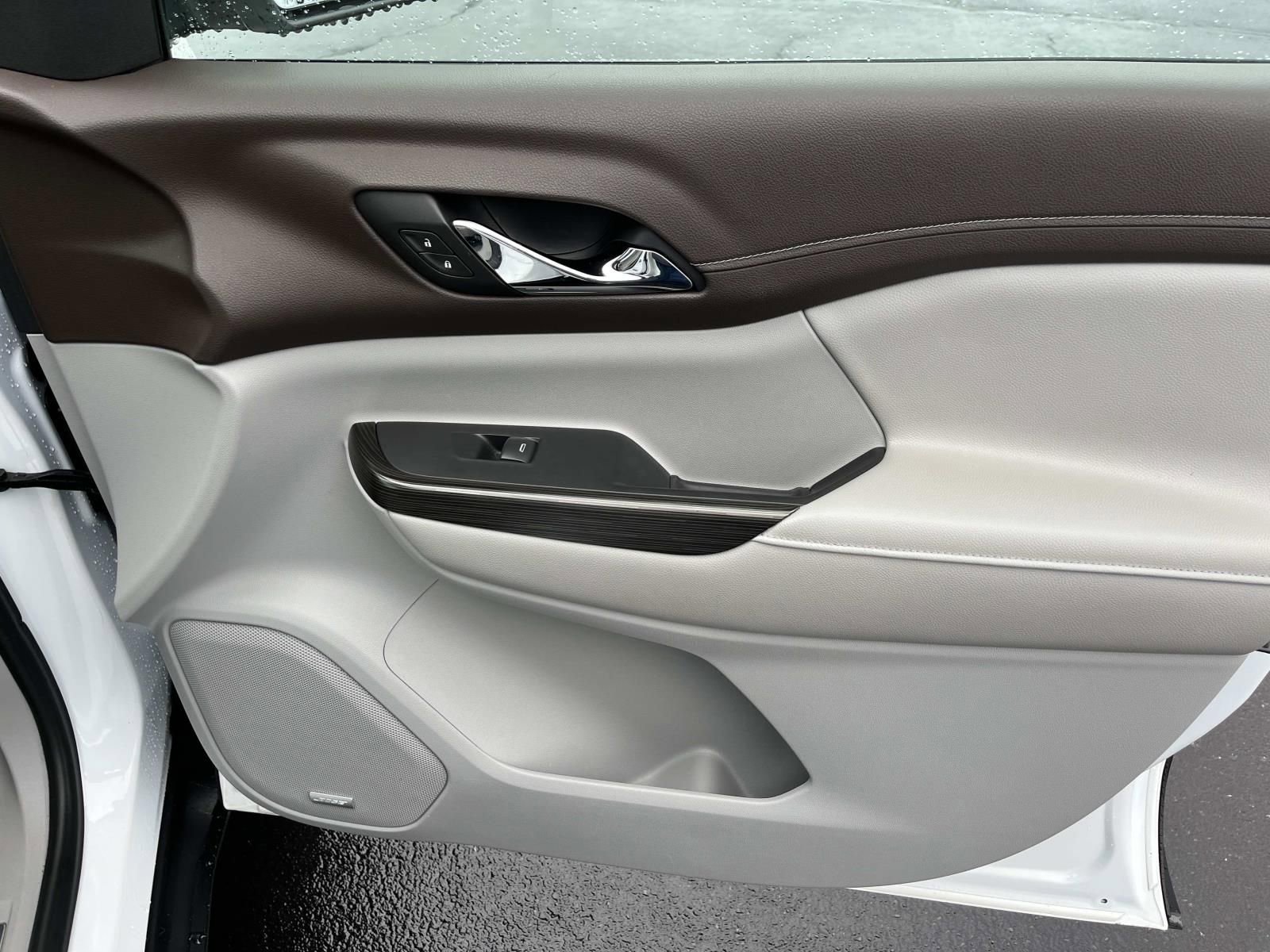 Used 2019 GMC Acadia SLT image 26