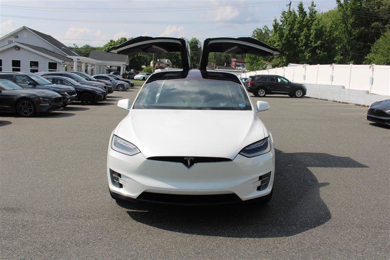 Used 2017 Tesla Model X 100D AWD/4WD image 2