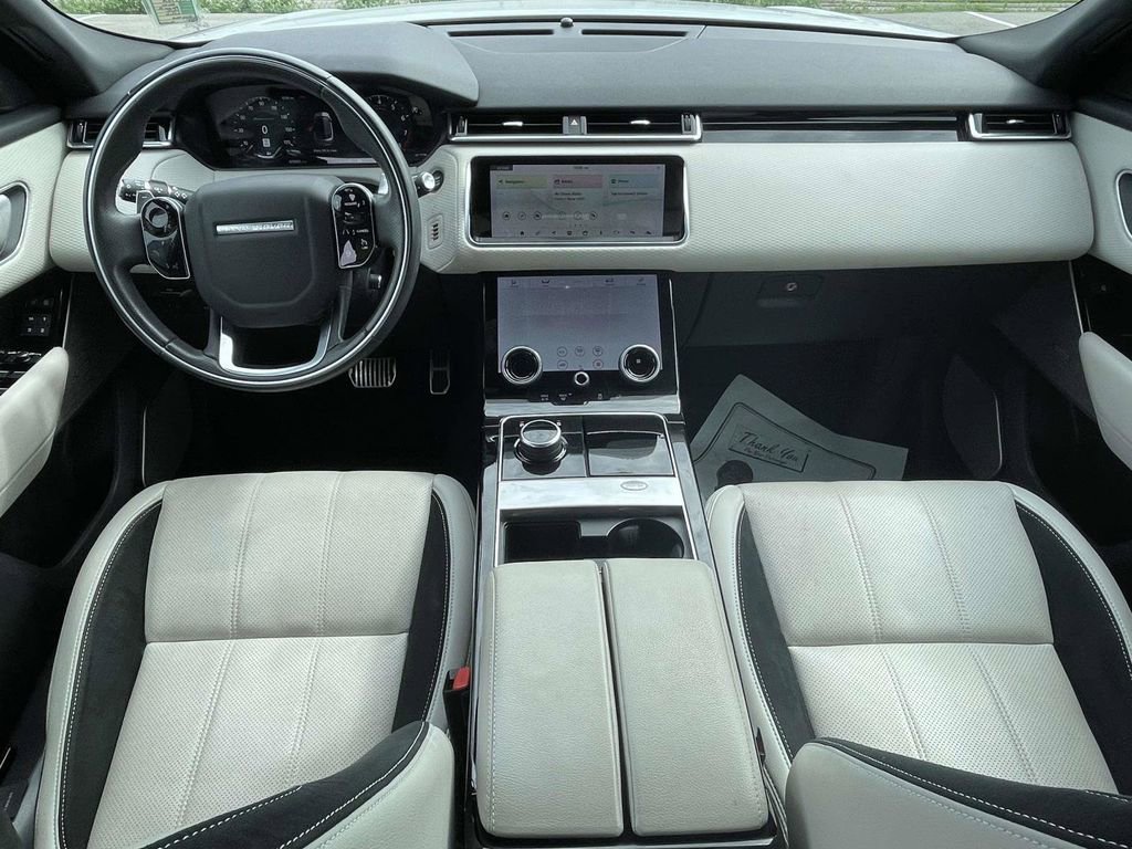 Used 2020 Land Rover Range Rover Velar R-Dynamic S AWD/4WD image 11