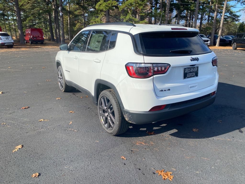 New 2026 Jeep Compass Latitude image 7