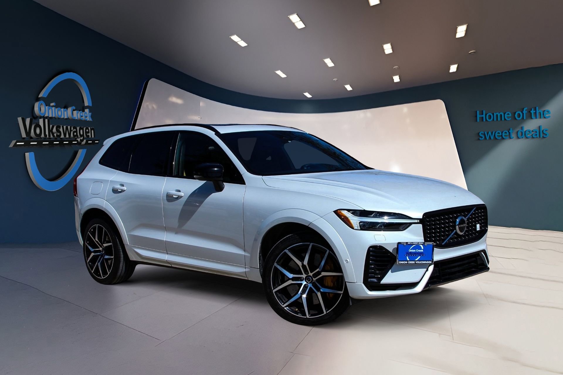 Used 2022 Volvo XC60 T8 Polestar w/ Protection Package Premier AWD/4WD image 2