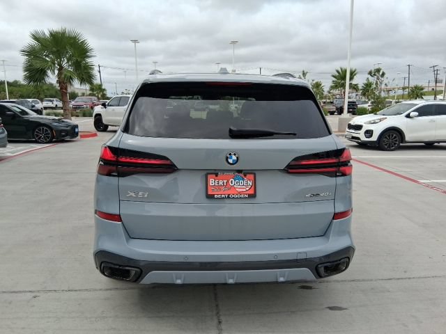New 2026 BMW X5 sDrive40i w/ M Sport Package RWD image 5