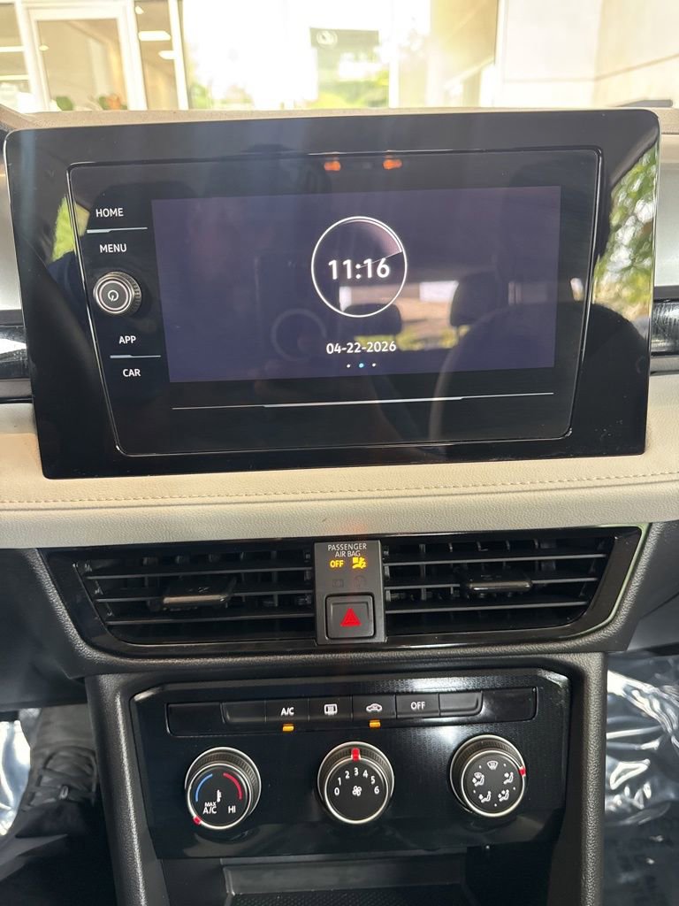 Used 2025 Volkswagen Taos S FWD image 15