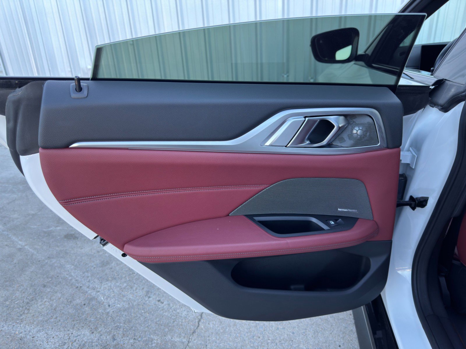 Used 2022 BMW i4 eDrive40 w/ M Sport Package image 46