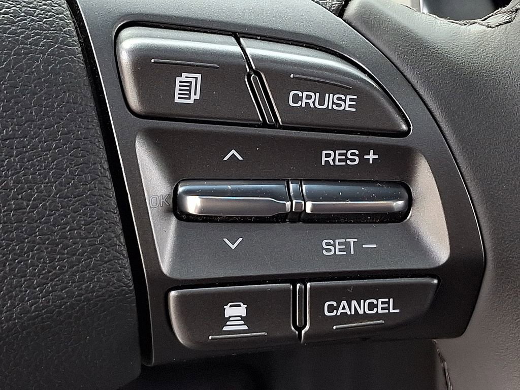 Used 2021 Hyundai Ioniq Limited FWD image 23