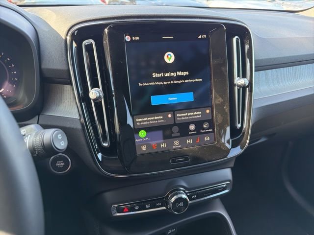 New 2026 Volvo XC40 B5 Core w/ Protection Package Premier image 21