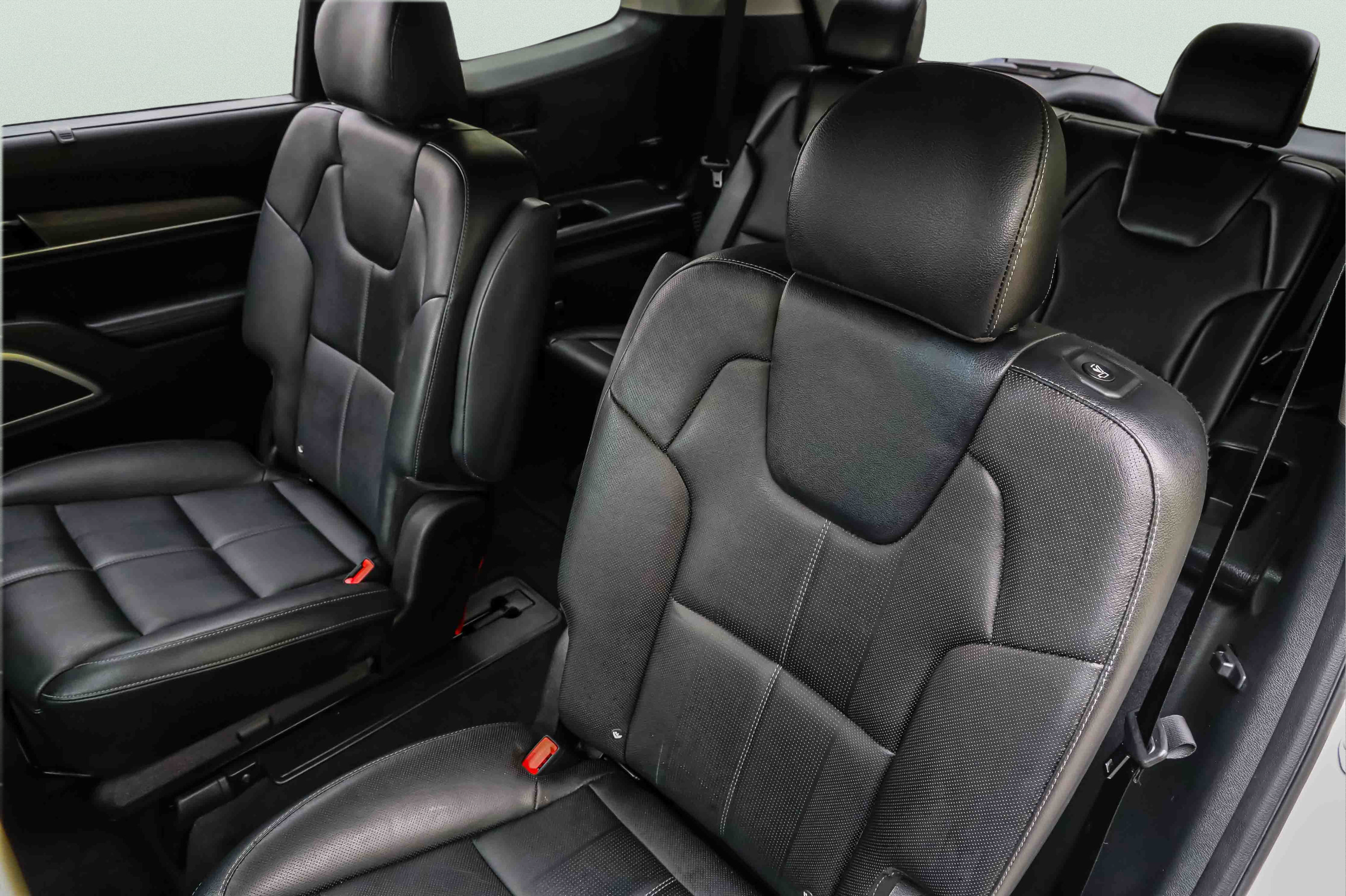 Certified 2022 Kia Telluride EX w/ EX Premium Package AWD/4WD image 22